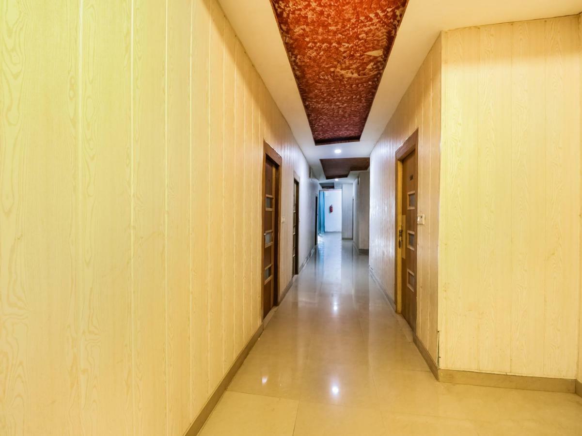 Oyo 47630 Grand Villa Moga 外观 照片